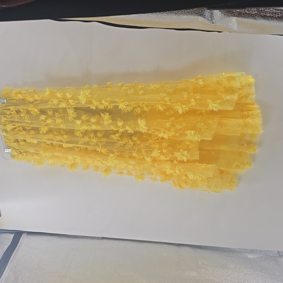 Helsi Athene Yellow Strapless Floral Dress - Picture 7 of 13